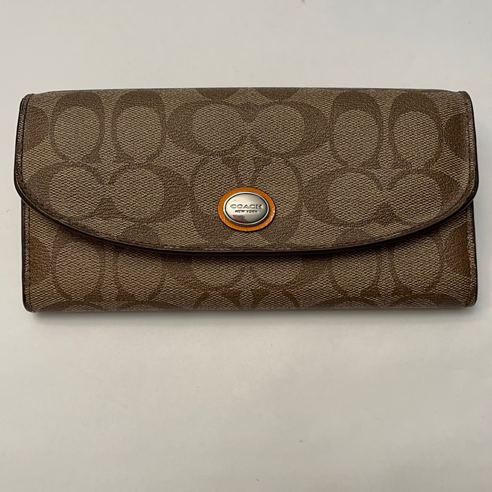 Coach wallet